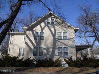 415 16th St, Manhattan KS  66502-4084 exterior