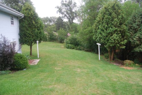 711 Harrison Ct, West Bend WI  53090-1800 exterior