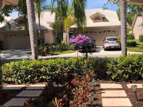 8087 San Vista Cir, Naples, FL 34109-7177