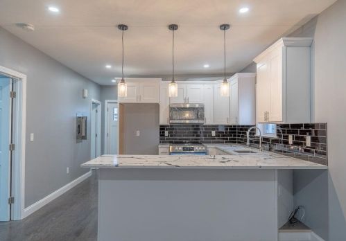 9 Sevier St, Providence, RI 02909-5314