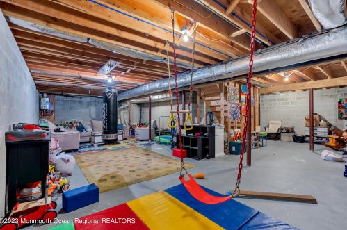 2427 Moore Ave, Point Pleasant Beach NJ  08742-3711 exterior