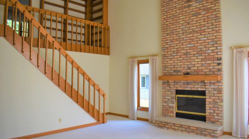 13430 Wembly Dr, Waukesha, WI 53151-6200