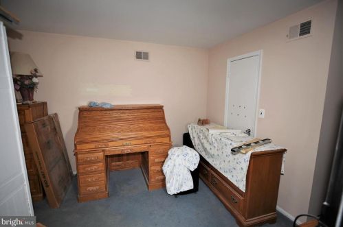 1 Allison Rd, East Windsor NJ  08520-2629 exterior