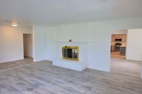 1378 1st Ave, Upland CA  91786-3220 exterior