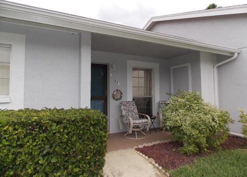 7504 Danube Dr, Port Richey, FL 34667-2343