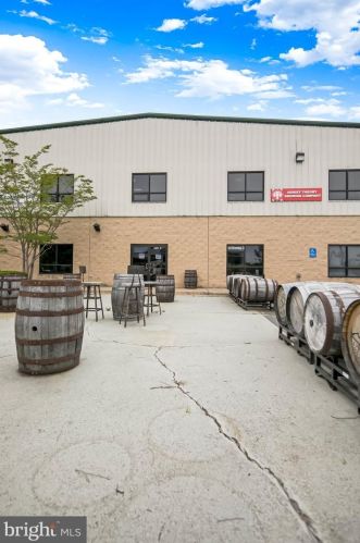 240 O St, Purcellville VA  20132-3002 exterior