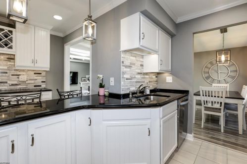 197 Farley Ave, Fanwood NJ  07023-1059 exterior