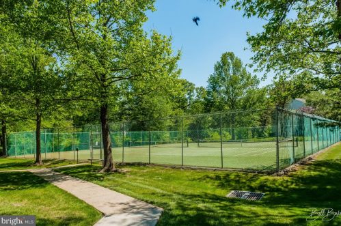 12 Pagoda Ct, Lawrence Township NJ  08648-4829 exterior