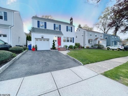 217 Alexander Ave, Nutley, NJ 07110-1001