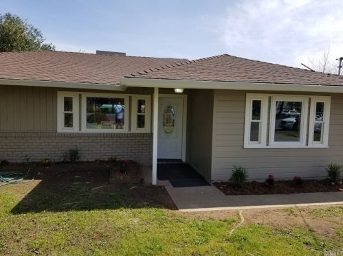 28 Cherokee Rd, Oroville, CA 95965-3552