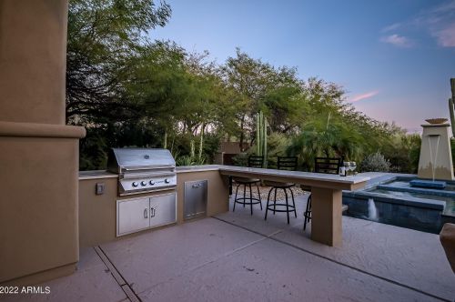 6509 Greythorn Dr, Scottsdale AZ 85262-7492 exterior