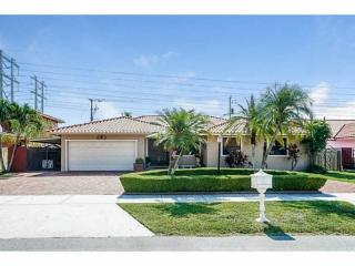 133 136th Pl, Miami, FL 33182-1947