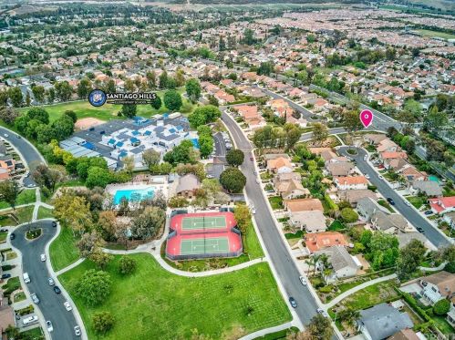 34 Christamon, Irvine CA 92620-1829 exterior