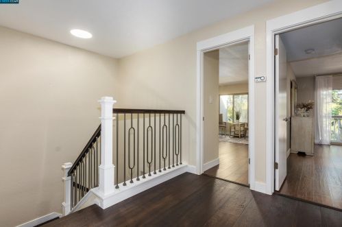 5213 Springdale Ave, Pleasanton CA 94588-3644 exterior