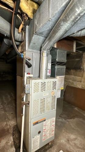 8 Belmont Ave, Mount Vernon OH  43050-1648 exterior