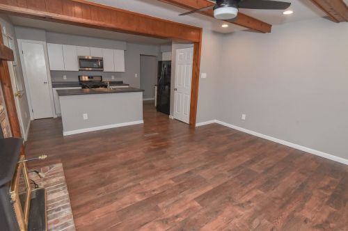 674 Peach Tree Ln, Covington KY  41018-1215 exterior