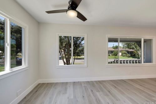 6128 Village Rd, Lakewood CA  90713-3131 exterior