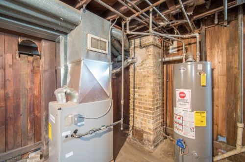 1332 43rd St, Milwaukee WI 53208-2723 exterior