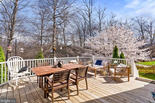 15 Lackawanna Ln, Falling Waters WV  25419-9402 exterior