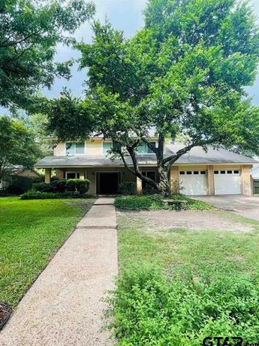 107 Louise Ln, Athens, TX 75751-3003