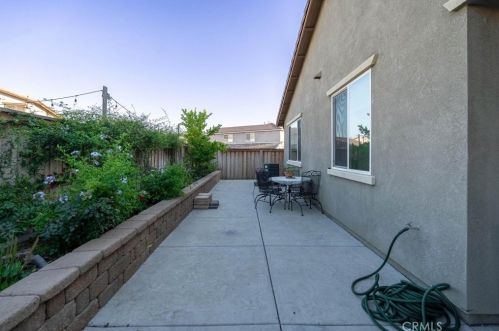 29586 Rawlings Way, Lake Elsinore CA  92530-4684 exterior