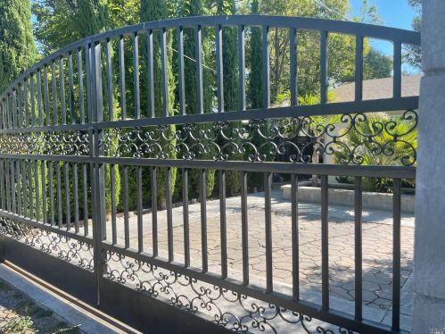 1701 Adams St, Ukiah, CA 95482-6602
