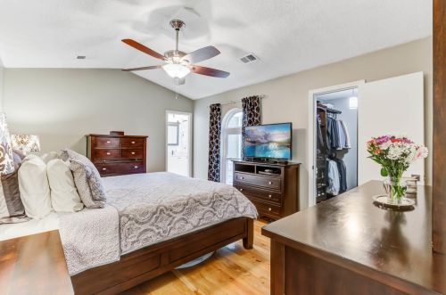 1309 Pilsdon Crst, Mount Pleasant SC  29464-3822 exterior