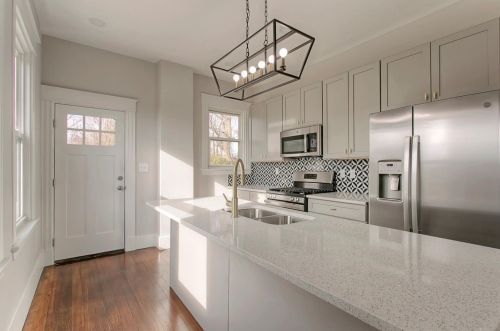 4307 Beech St, Cincinnati OH 45212-4233 exterior