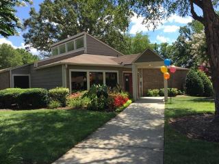 5515 Market St, Greensboro NC  27409-2649 exterior