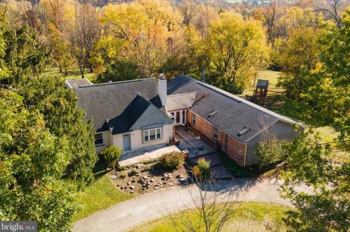 1730 Pemberton Rd, Blue Bell PA 19422-2506 exterior