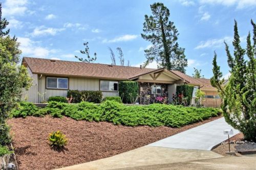 560 Donald Dr, Hollister, CA 95023-6365