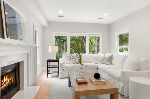 83 Wax Myrtle Ct, Johns Island SC  29455-5774 exterior