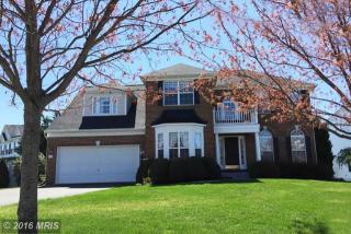 709 Wooden Bridge Dr, Purcellville, VA 20132-7200