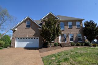 124 Fieldcrest Cir, Hendersonville, TN 37075-7082