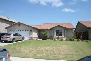 219 Avenida Castro, Delano CA  93215-4017 exterior