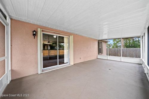 545 Arabella Ln, Cocoa FL 32927-8717 exterior