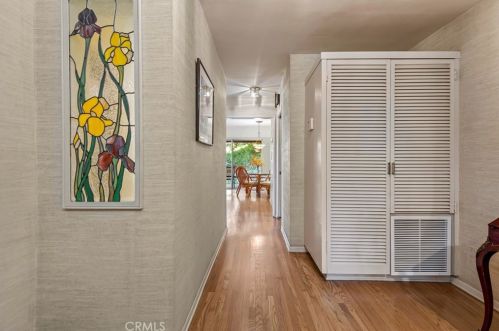 3870 Carpenter Ave, North Hollywood CA  91604-3729 exterior