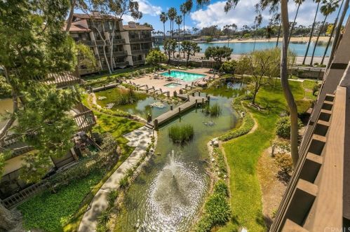 7304 Marina Pacifica Dr, Long Beach, CA 90803-7002