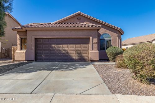 2865 Taylor Ln, Casa Grande, AZ 85122-5874