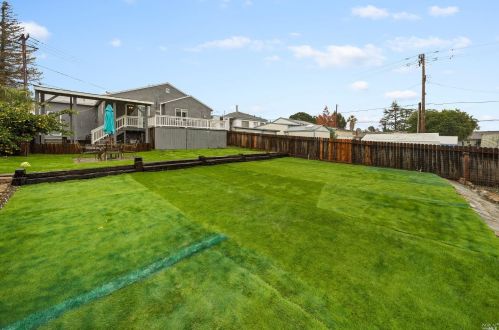 266 Hillcrest Ave, Benicia CA  94510-2225 exterior