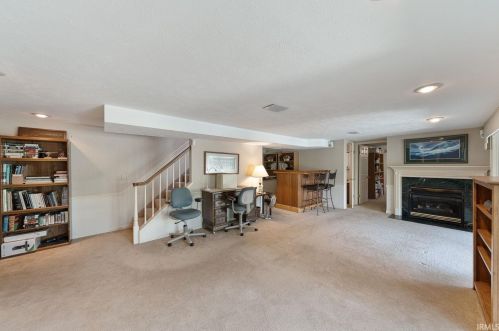 524 Rivers Edge Ct, Mishawaka IN 46544-4173 exterior