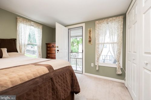 672 Manatawny St, Pottstown PA  19464-9407 exterior