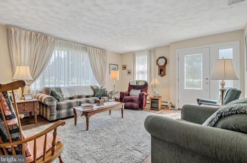 13 Impala Dr, Siddonsburg, PA 17019-1347