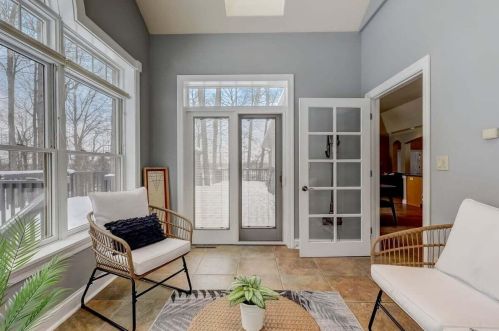 1947 Southwood Trl, West Bend WI  53090-8971 exterior