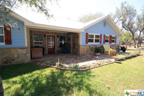 1644 Fm 1351, Goliad, TX 77963-3707