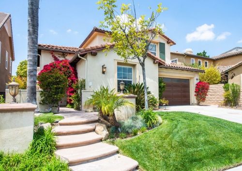 3469 Countrywalk Ct, Simi Valley, CA 93065-0547