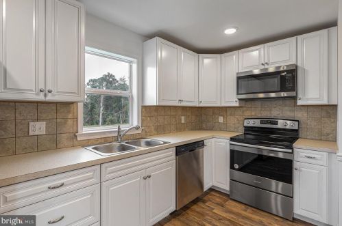 3423 Harris Rd, Blackbird, DE 19734-9383