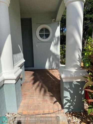 2357 Center Stone Ln, West Palm Beach, FL 33404-1828