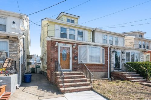 135-21 94th St, Jamaica, NY 11417-1716