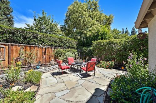 17092 Tassajara Cir, Morgan Hill CA  95037-7016 exterior